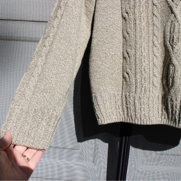 Special Request Small Petite Sweater - Picture 3 of 6